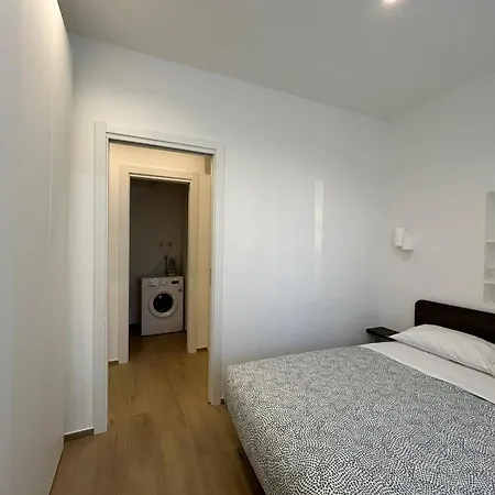 Imhome - Abruzzi * Milan