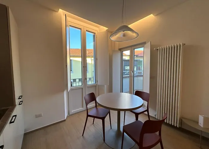 Imhome - Abruzzi Apartman Milánó