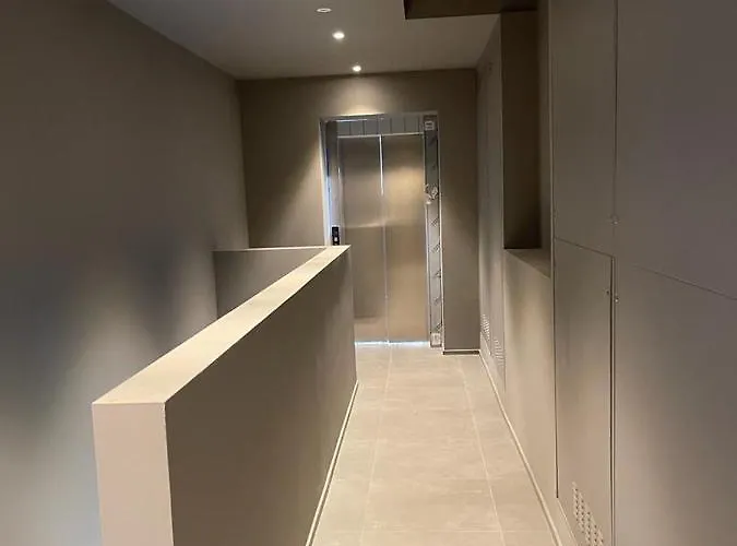 Imhome - Abruzzi Apartment Mailand